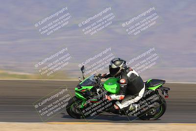 media/Dec-17-2022-SoCal Trackdays (Sat) [[224abd9271]]/Turn 12 Inside Distant (1025am)/